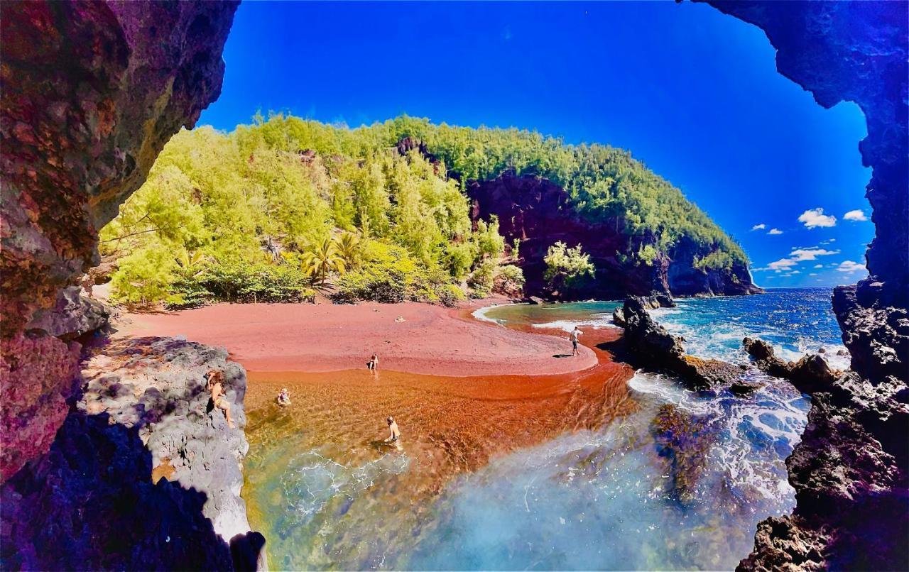 Explore Maui'S Diverse Campgrounds And Uncover The Island'S Beauty From Fresh Perspectives Every Day As You Journey With Aloha Glamp'S Great Jeep Equipped With A Rooftop Tent Paia Buitenkant foto